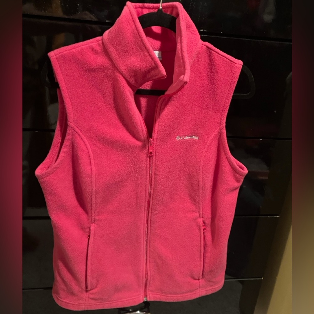 Columbia - Size Large - pink fleece zip up vest. Wintery yet vibrant!